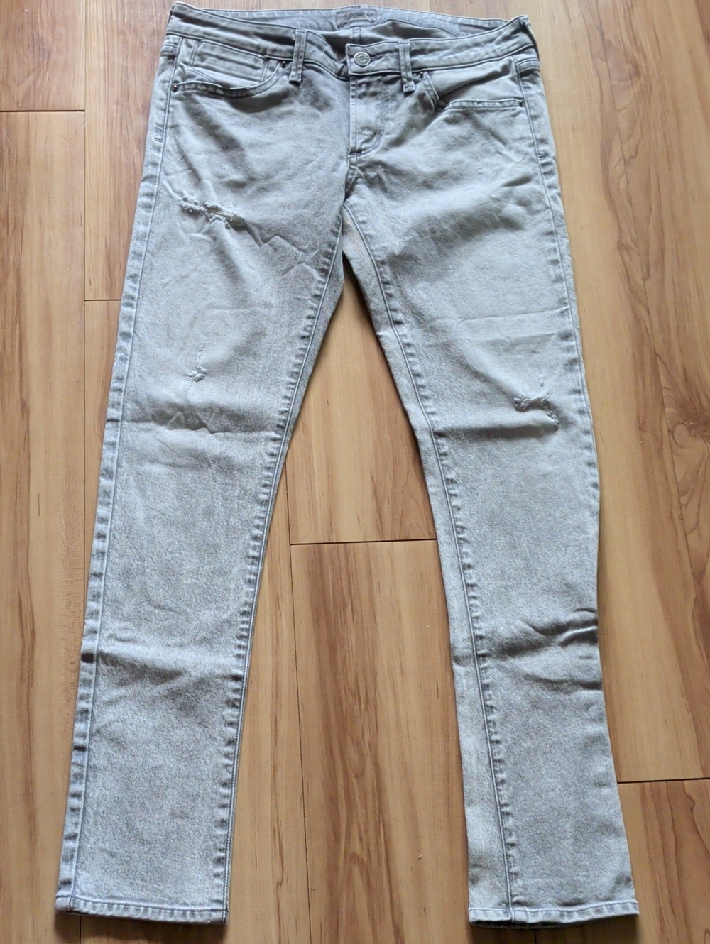 Light Gray Women's Skinny Jeans - Casual Stretch Denim